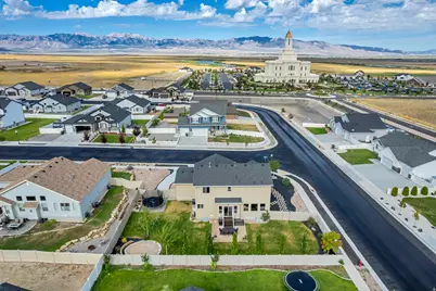 2358 N 330 W, Tooele, UT 84074 - Photo 36