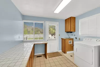 580 N 125 E, Kaysville, UT 84037 - Photo 12