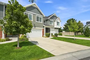 9272 S Ashbourne Dr, Sandy, UT 84094 - Photo 2