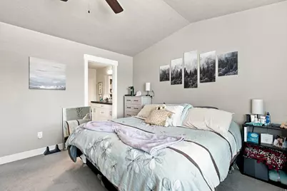 9272 S Ashbourne Dr, Sandy, UT 84094 - Photo 16