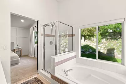 3829 S 400 E, Bountiful, UT 84010 - Photo 18
