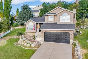 3829 S 400 E, Bountiful, UT 84010 - Photo 2