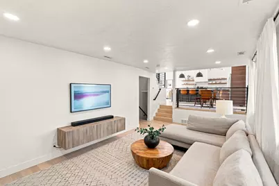 3829 S 400 E, Bountiful, UT 84010 - Photo 12