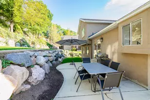 3829 S 400 E, Bountiful, UT 84010 - Photo 30