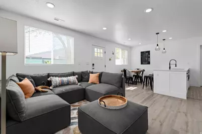 6824 S 700 E, Midvale, UT 84047 - Photo 4