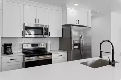 6824 S 700 E, Midvale, UT 84047 - Photo 6