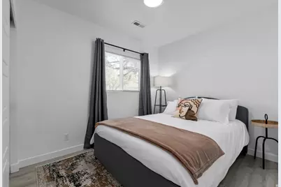 6824 S 700 E, Midvale, UT 84047 - Photo 16