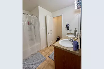 393 E 600 S #H, Vernal, UT 84078 - Photo 12