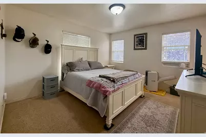 393 E 600 S #H, Vernal, UT 84078 - Photo 14
