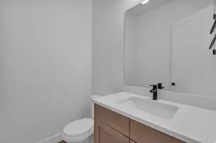 528 E Gilmour St, Grantsville, UT 84029 - Photo 10