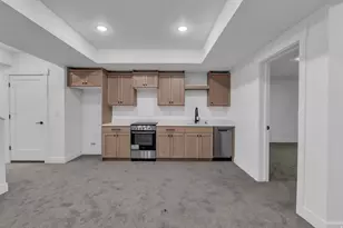 528 E Gilmour St, Grantsville, UT 84029 - Photo 12