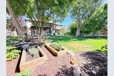 1938 E Vintage Woods Ct S, Holladay, UT 84117 - Photo 52