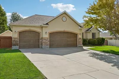 6567 S Gold Medal Dr, Taylorsville, UT 84129 - Photo 2