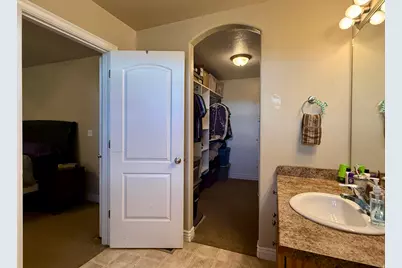 164 E 1150 S, Vernal, UT 84078 - Photo 18