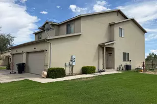 164 E 1150 S, Vernal, UT 84078 - Photo 2