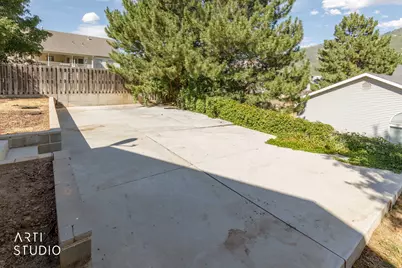 2275 E 3350 N, Layton, UT 84040 - Photo 38