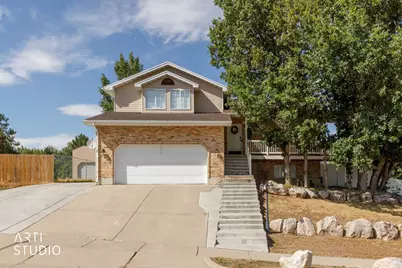 2275 E 3350 N, Layton, UT 84040 - Photo 2