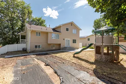 2275 E 3350 N, Layton, UT 84040 - Photo 40