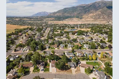 2275 E 3350 N, Layton, UT 84040 - Photo 52