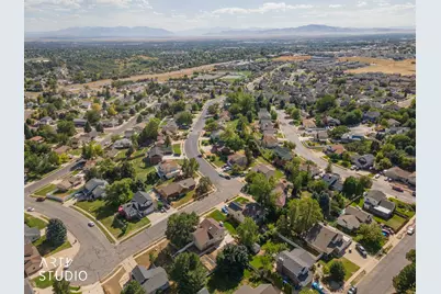 2275 E 3350 N, Layton, UT 84040 - Photo 56