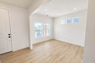 1089 E Blackfeet Dr, Eagle Mountain, UT 84005 - Photo 2