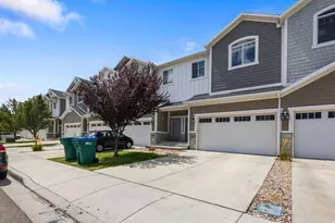 704 S 1840 W, Orem, UT 84059 - Photo 2
