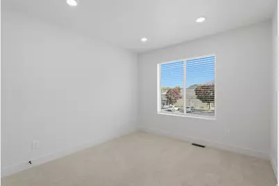 1279 S 985 E, Ogden, UT 84404 - Photo 30