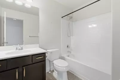8046 S 6910 W, West Jordan, UT 84081 - Photo 22