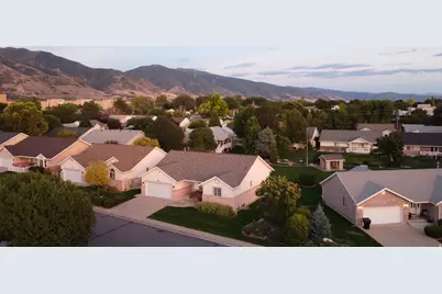 84 Belmore Dr, Kaysville, UT 84037 - Photo 34