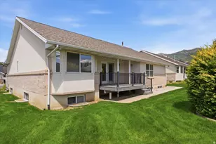 84 Belmore Dr, Kaysville, UT 84037 - Photo 30
