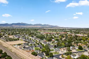 26 W La Vista Dr S, West Jordan, UT 84088 - Photo 30