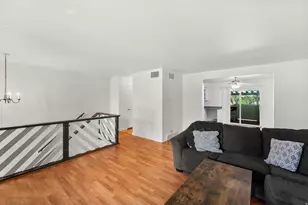 26 W La Vista Dr S, West Jordan, UT 84088 - Photo 4