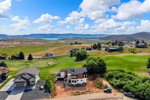 2610 Foxridge Rd, Garden City, UT 84028 - Photo 12