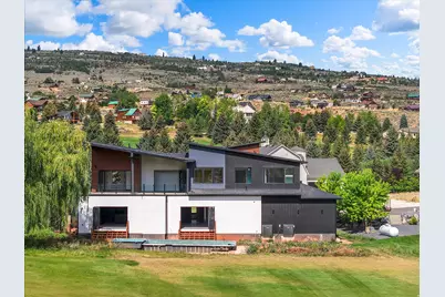 2610 Foxridge Rd, Garden City, UT 84028 - Photo 2