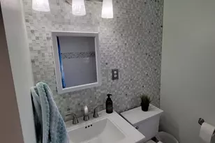 8588 S 100 E, Sandy, UT 84070 - Photo 10