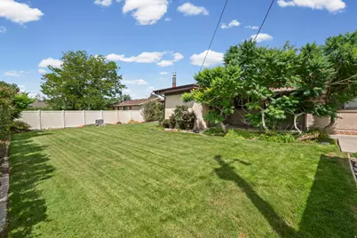 192 E 7845 S, Sandy, UT 84070 - Photo 24