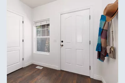 2117 E Glamis Ct S, Draper, UT 84020 - Photo 10