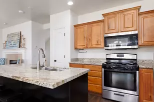 2117 E Glamis Ct S, Draper, UT 84020 - Photo 20