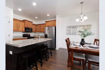 2117 E Glamis Ct S, Draper, UT 84020 - Photo 18
