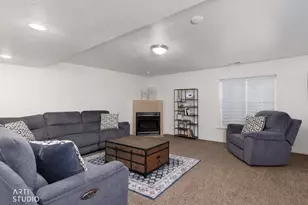 2117 E Glamis Ct S, Draper, UT 84020 - Photo 32