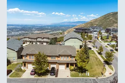 2117 E Glamis Ct S, Draper, UT 84020 - Photo 2
