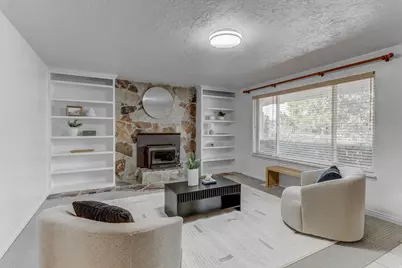 325 S 900 E, Kaysville, UT 84037 - Photo 2
