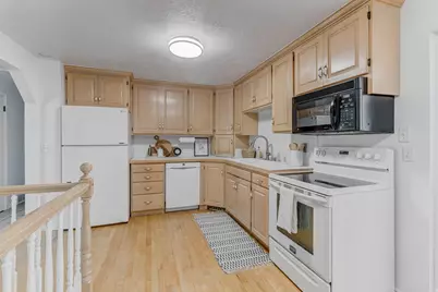 325 S 900 E, Kaysville, UT 84037 - Photo 6