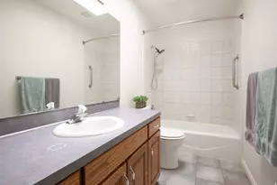 4046 S 850 W, Riverdale, UT 84405 - Photo 6