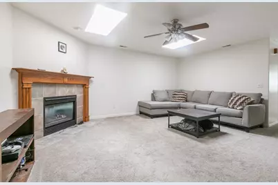 4046 S 850 W, Riverdale, UT 84405 - Photo 4
