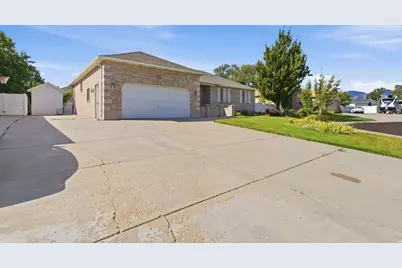 5371 W Fieldbury Cir S, West Valley, UT 84120 - Photo 2