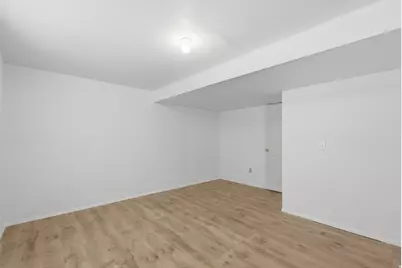 5371 W Fieldbury Cir S, West Valley, UT 84120 - Photo 40