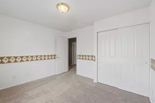 5371 W Fieldbury Cir S, West Valley, UT 84120 - Photo 24