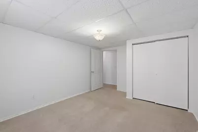 5371 W Fieldbury Cir S, West Valley, UT 84120 - Photo 38