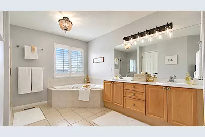 9092 S Enchanted Oak Ln, Sandy, UT 84094 - Photo 14